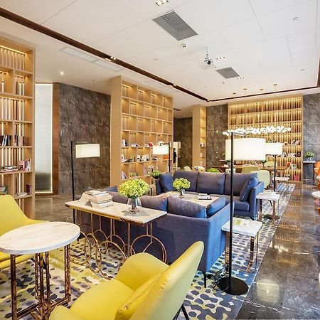 Shenzhen Bantian Huaweizhongcheng Atour Hotel Exterior photo